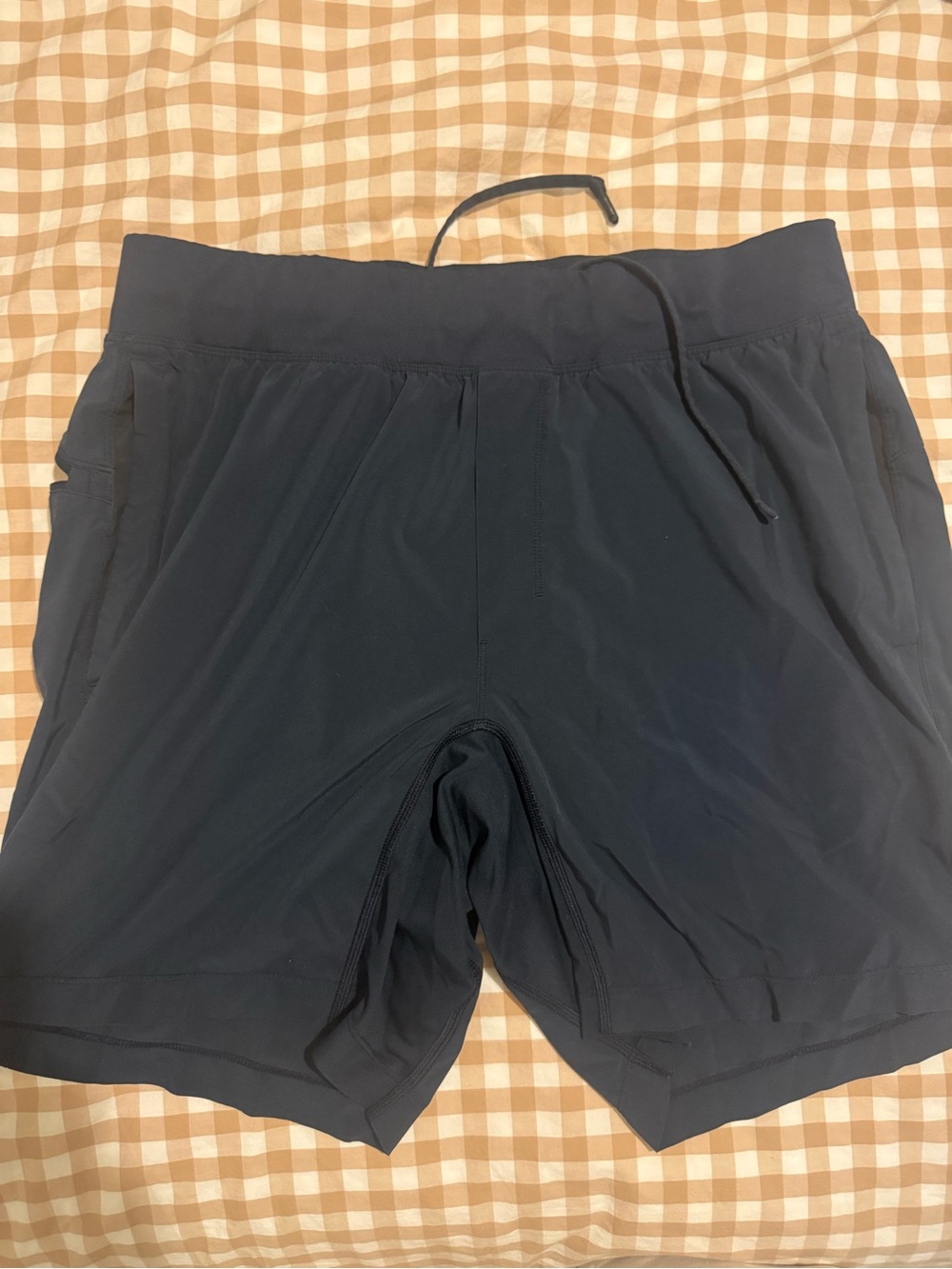 Men’s Lululemon timeless athletic shorts size XL